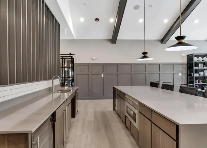 Landing At Willow Glen Lofts - 2 Bedrooms In Willow Springs