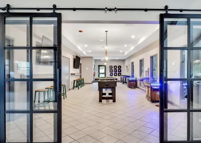 Landing At Willow Glen Lofts - 2 Bedrooms In